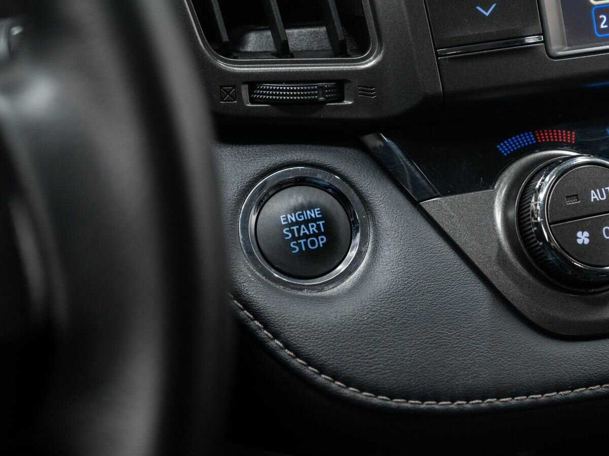 Тойота Рав4 б/у, 2013, Автоматическая. Фото: #21