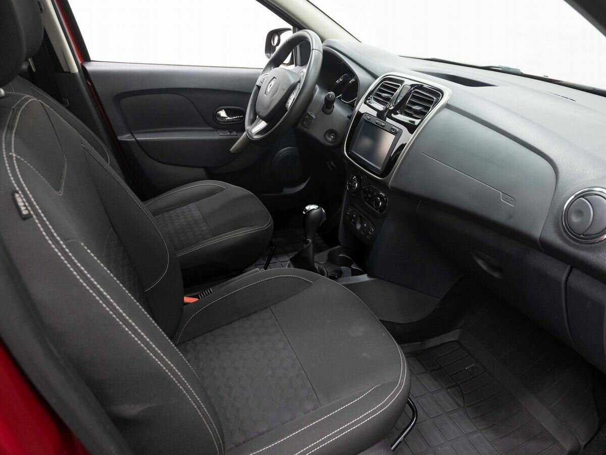 Рено Сандеро б/у, 2017, Автоматическая. Фото: #11