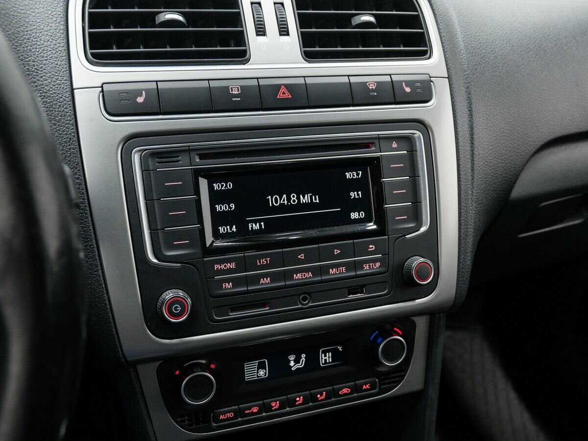 Фольксваген Поло б/у, 2017, Автоматическая. Фото: #16