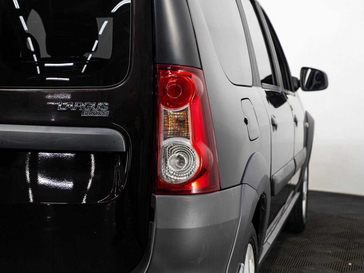 Лада (ВАЗ) Ларгус б/у, 2018, Механическая. Фото: #6