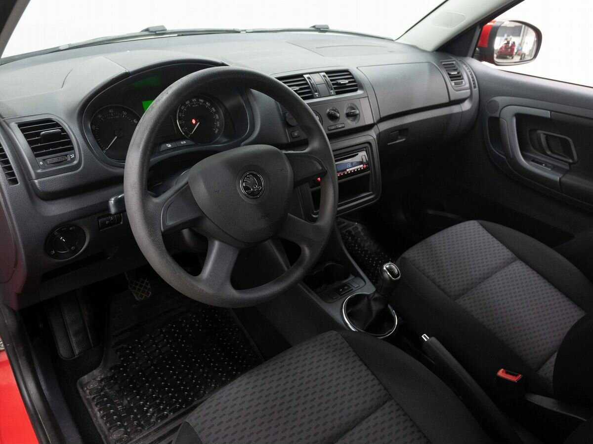 Шкода Фабия б/у, 2013, Механическая. Фото: #7