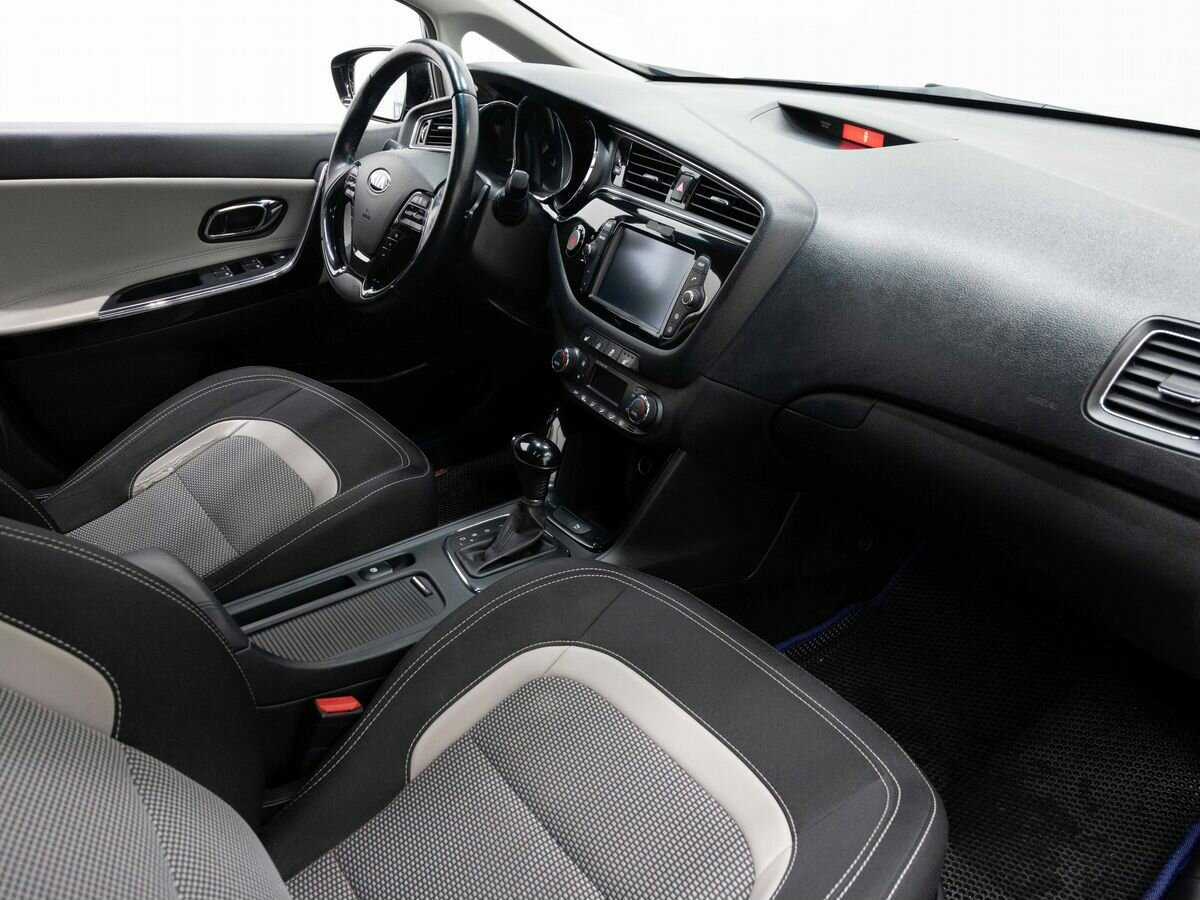 Киа Сид б/у, 2017, Роботизированная. Фото: #11