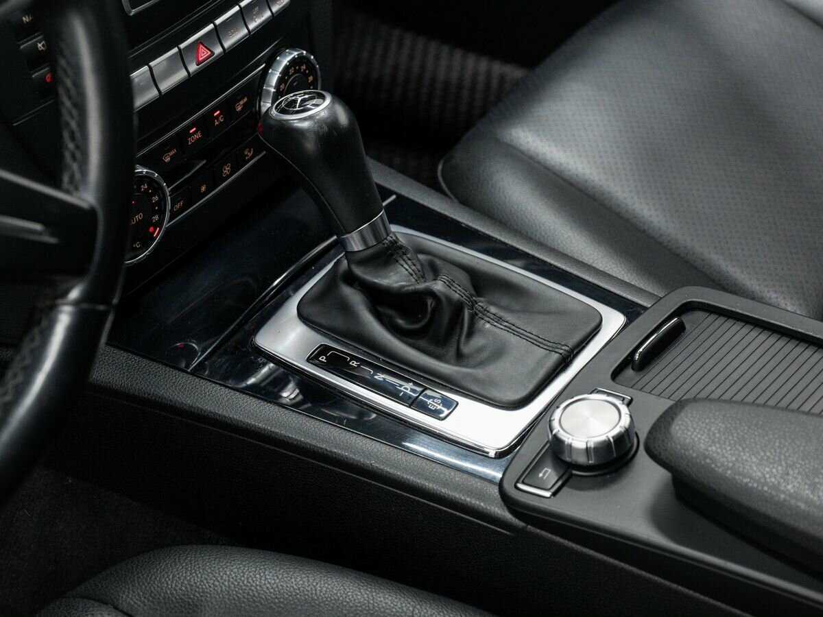 Мерседес-Бенц Ц-Класс б/у, 2013, Автоматическая. Фото: #16