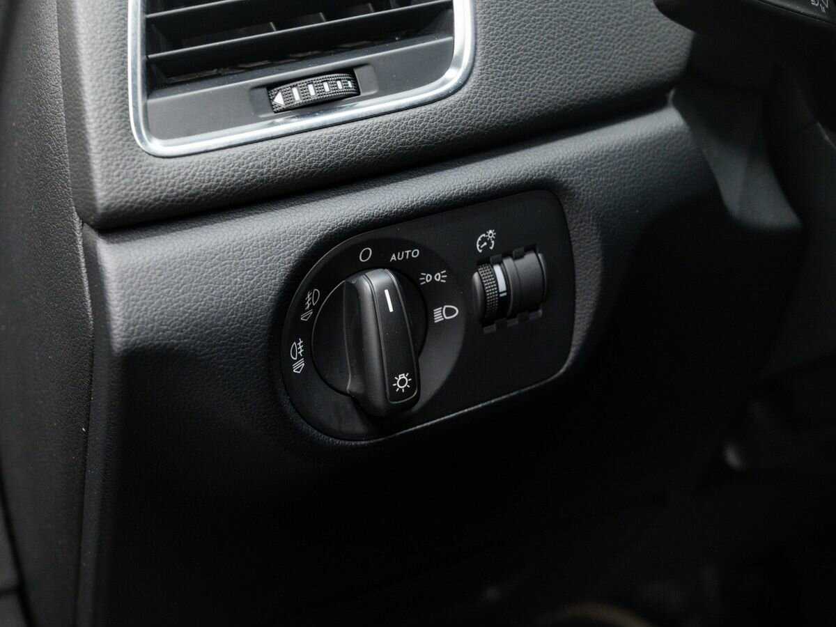 Ауди К3 б/у, 2014, Роботизированная. Фото: #15