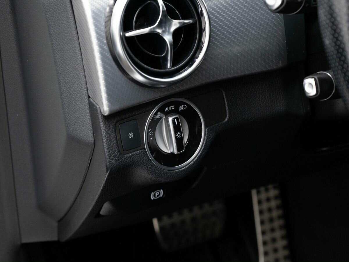 Мерседес-Бенц ГЛК-Класс б/у, 2013, Автоматическая. Фото: #17