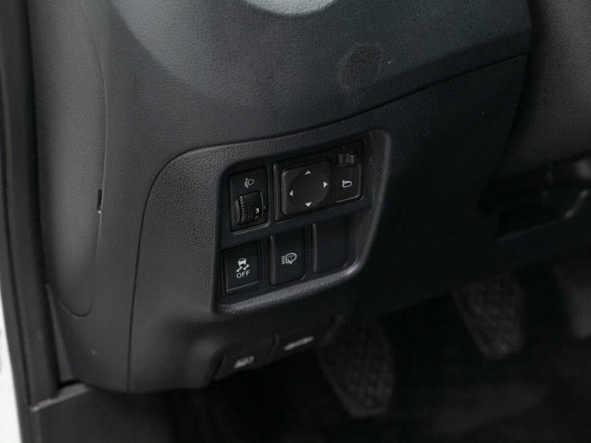 Ниссан Жук б/у, 2012, Механическая. Фото: #16