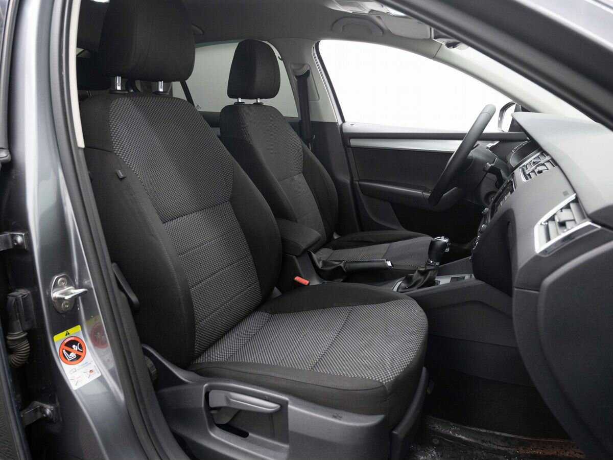 Шкода Октавия б/у, 2013, Роботизированная. Фото: #13