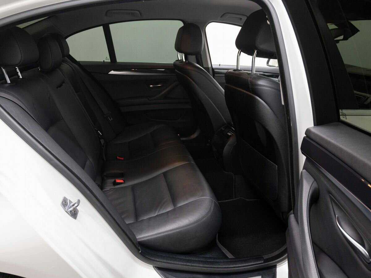 БМВ 5 серии б/у, 2013, Автоматическая. Фото: #11