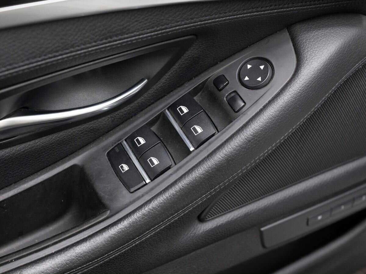 БМВ 5 серии б/у, 2013, Автоматическая. Фото: #26