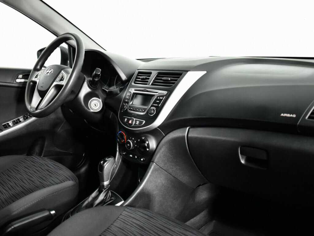 Хендай Солярис б/у, 2015, Автоматическая. Фото: #8