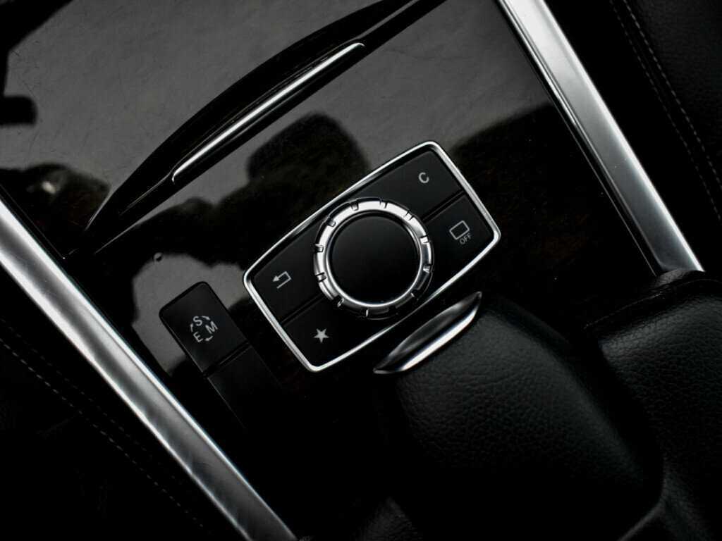 Мерседес-Бенц Е-Класс б/у, 2015, Автоматическая. Фото: #10