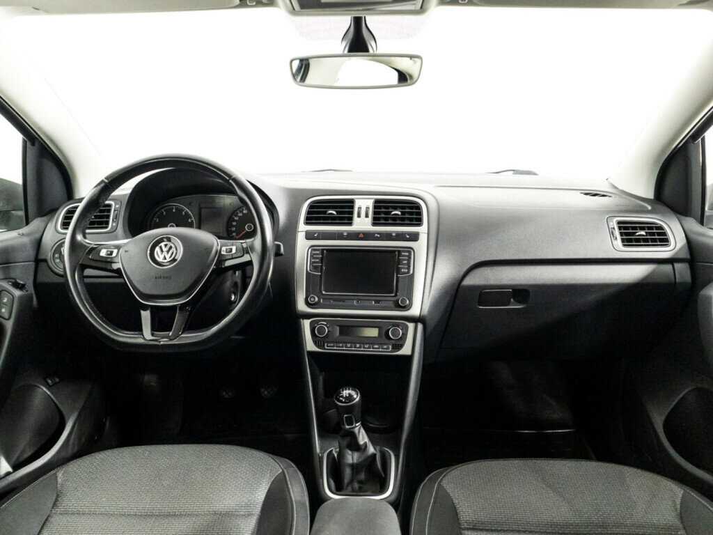 Фольксваген Поло б/у, 2018, Механическая. Фото: #12