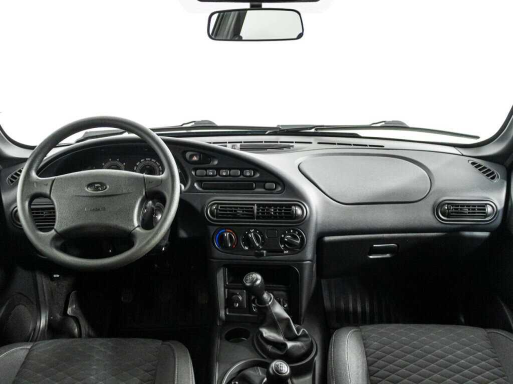 Лада (ВАЗ) Нива б/у, 2022, Механическая. Фото: #12