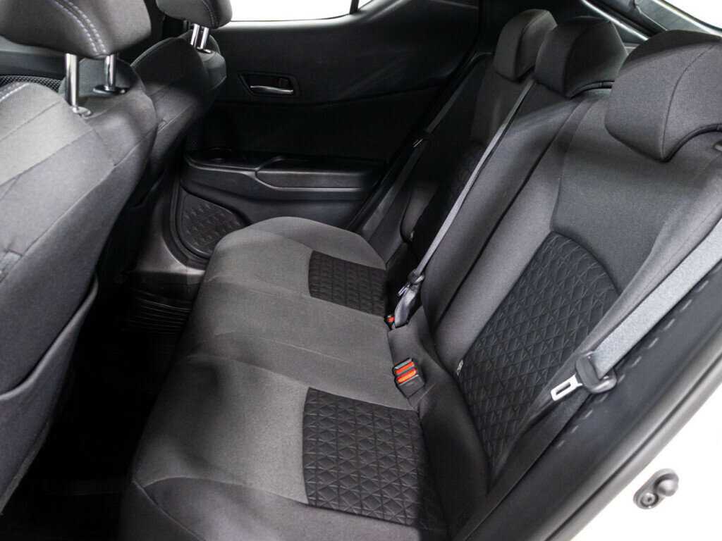 Тойота Ц-ШР б/у, 2020, Вариатор. Фото: #9