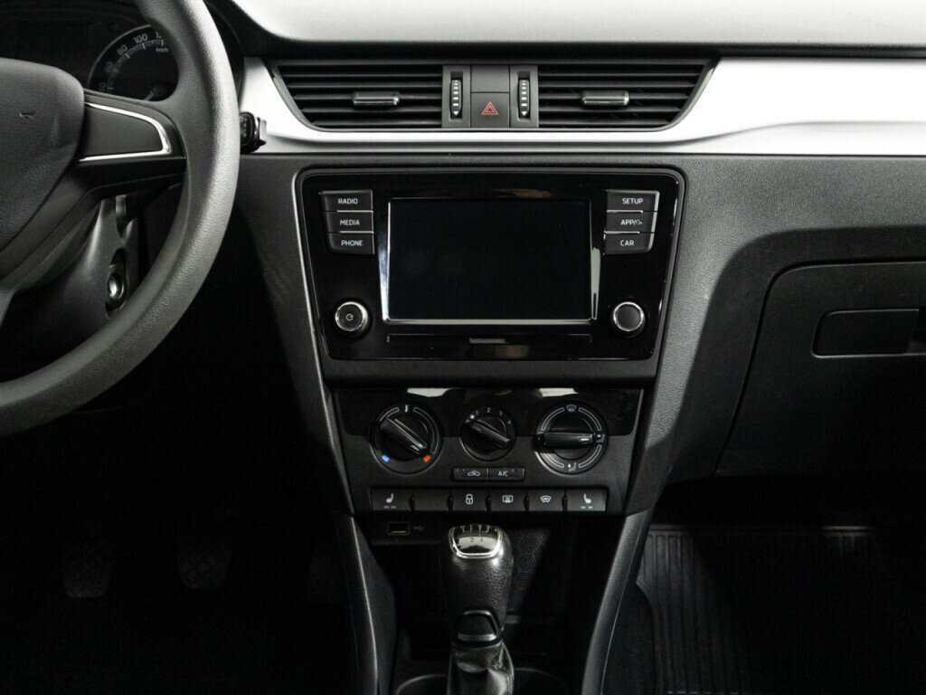 Шкода Рапид б/у, 2018, Механическая. Фото: #12