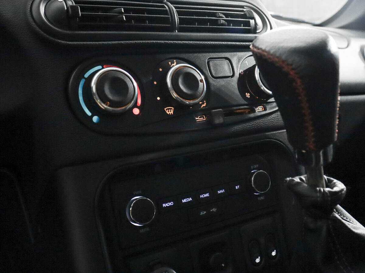 Лада (ВАЗ) Нива б/у, 2023, Механическая. Фото: #13