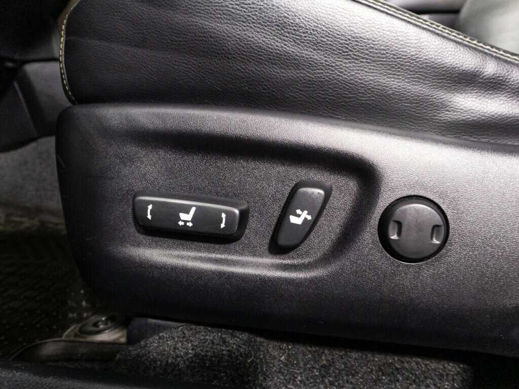 Тойота Рав4 б/у, 2013, Автоматическая. Фото: #16