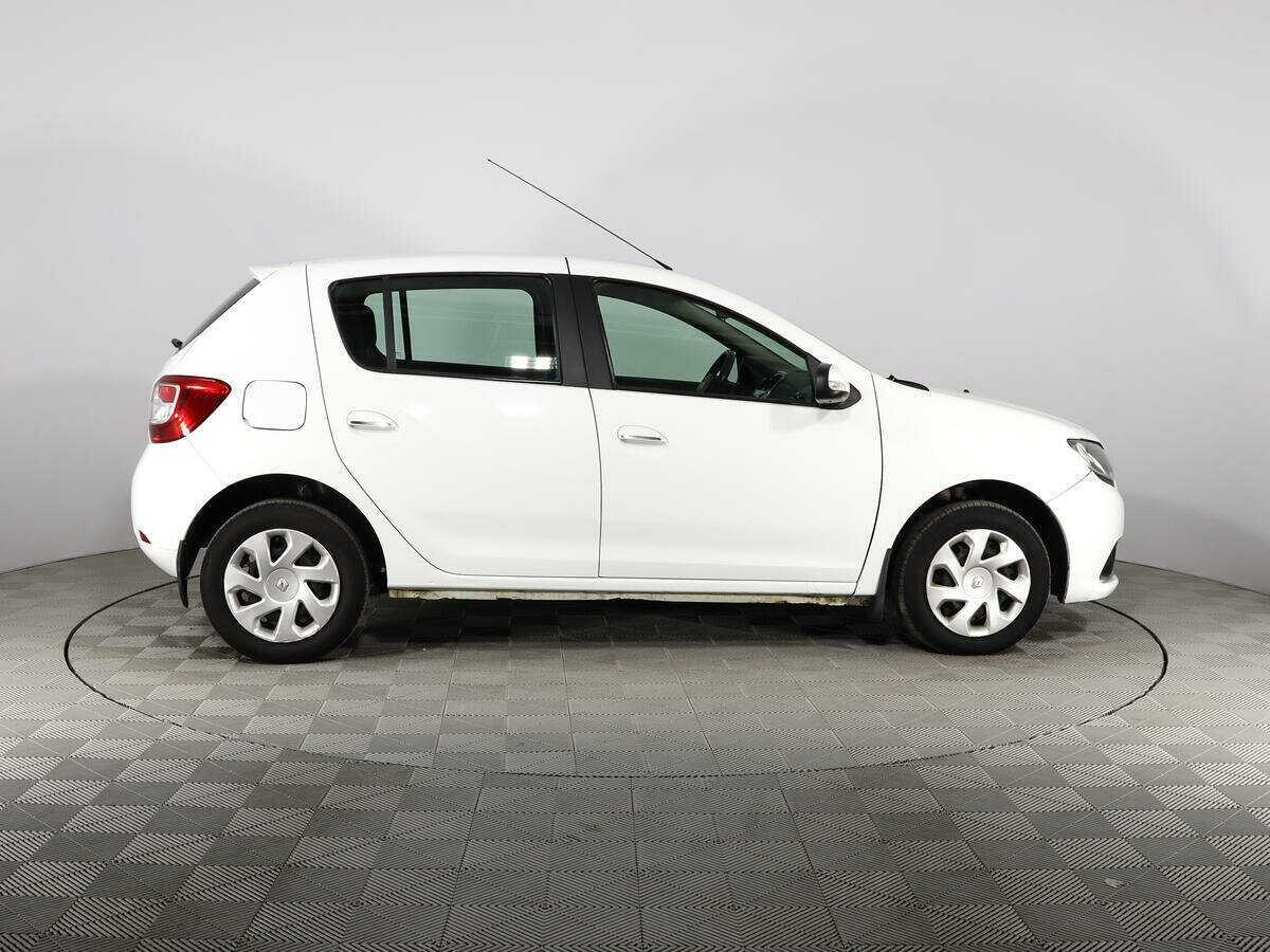 Рено Сандеро б/у, 2017, Автоматическая. Фото: #4