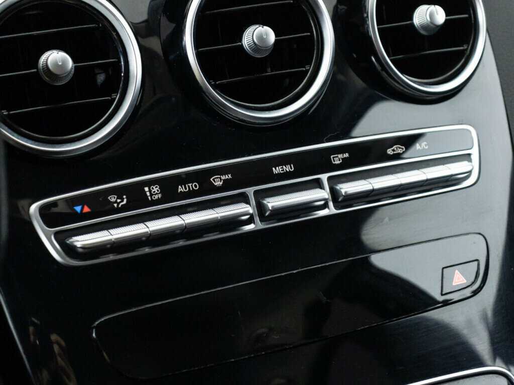 Мерседес-Бенц Ц-Класс б/у, 2016, Автоматическая. Фото: #17