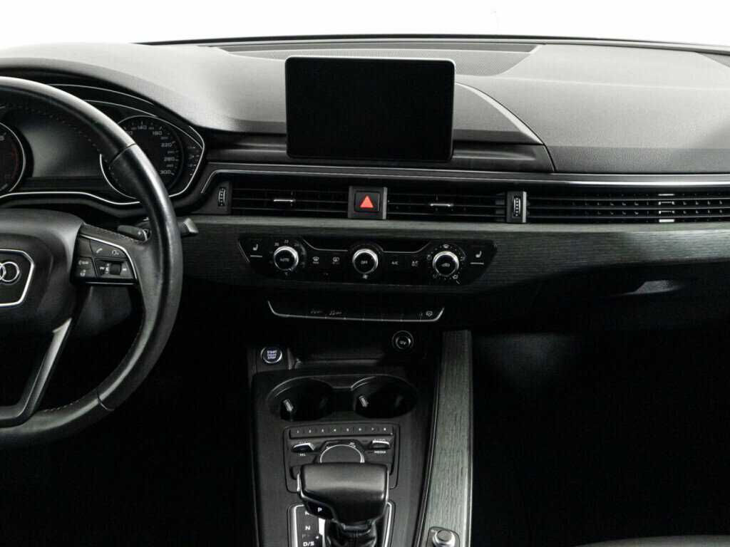 Ауди А4 б/у, 2017, Роботизированная. Фото: #13