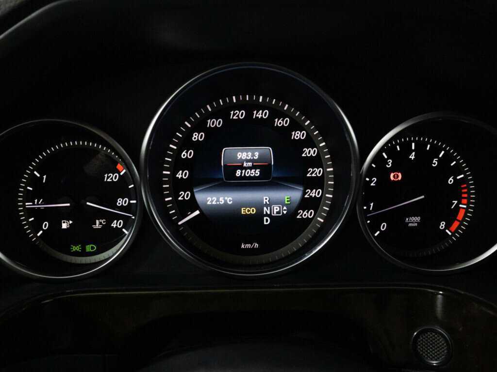 Мерседес-Бенц Е-Класс б/у, 2014, Автоматическая. Фото: #8