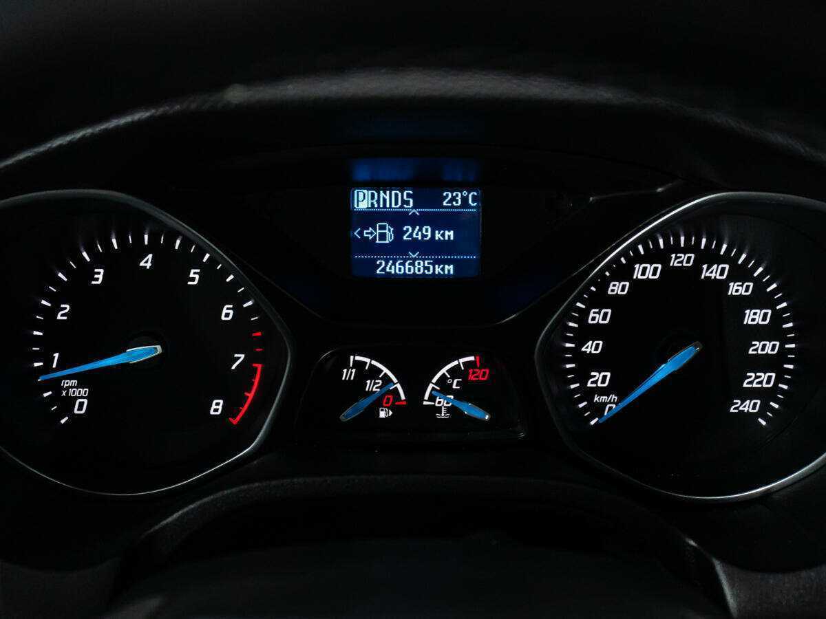 Форд Фокус б/у, 2013, Роботизированная. Фото: #11