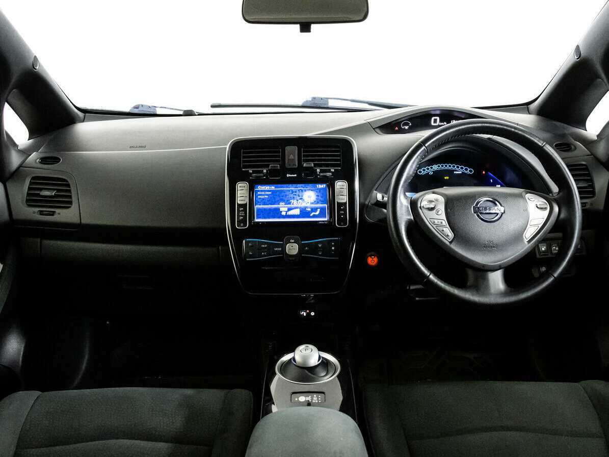 Ниссан Лиф б/у, 2013, Автоматическая. Фото: #9