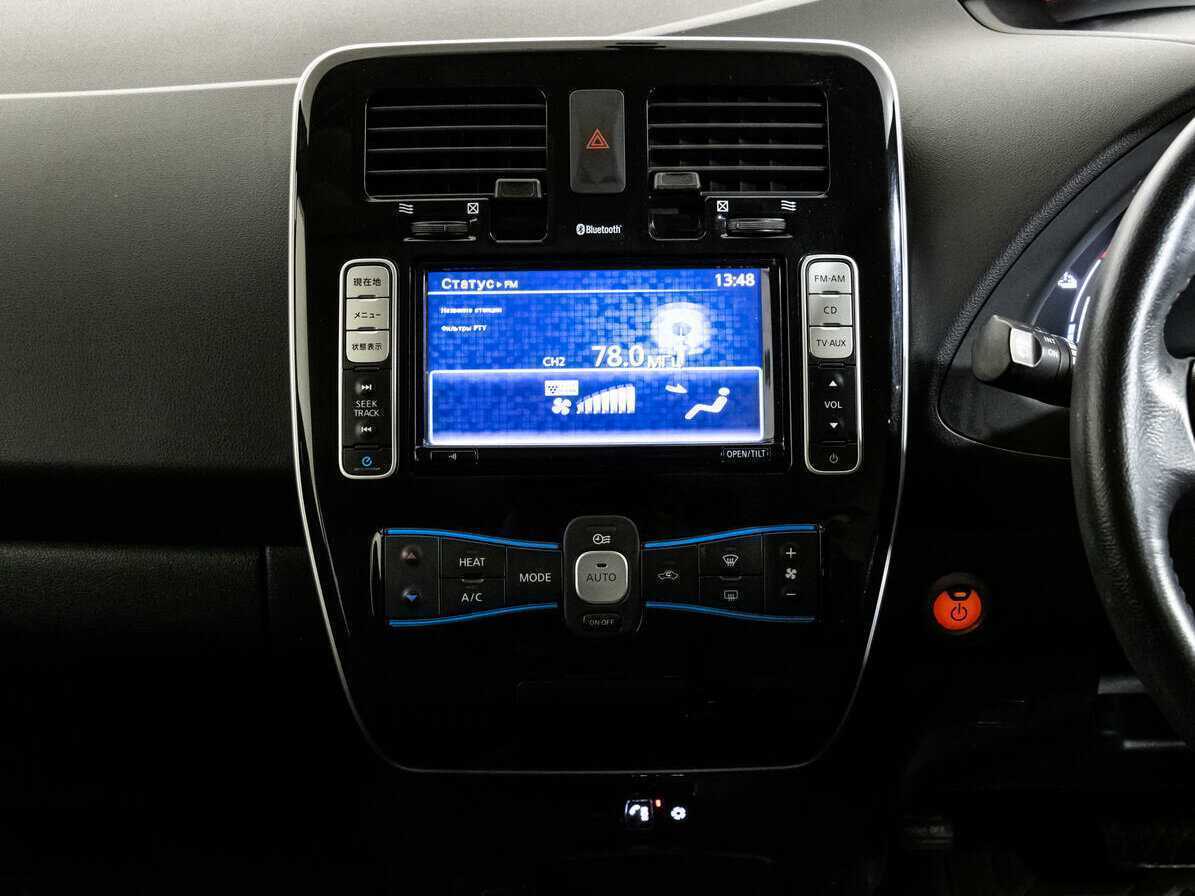 Ниссан Лиф б/у, 2013, Автоматическая. Фото: #11