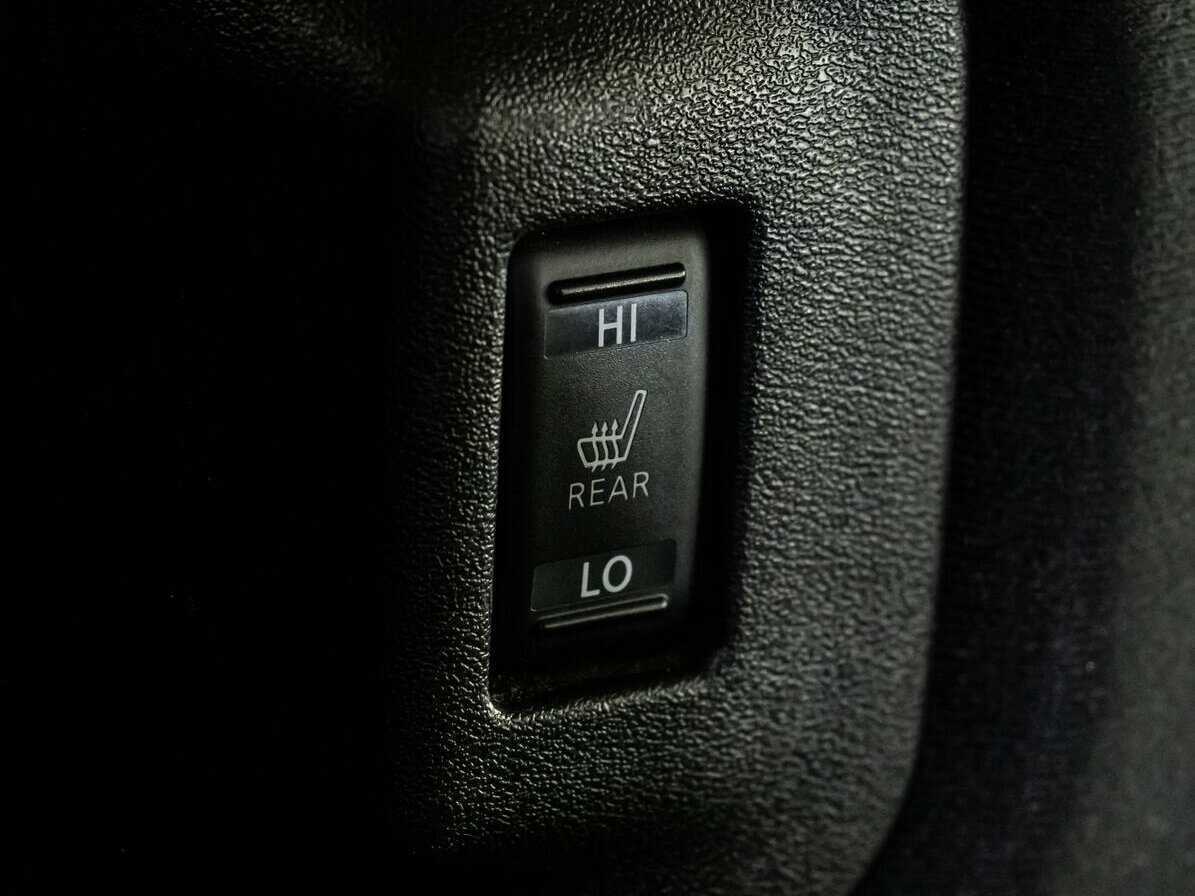 Ниссан Лиф б/у, 2013, Автоматическая. Фото: #16