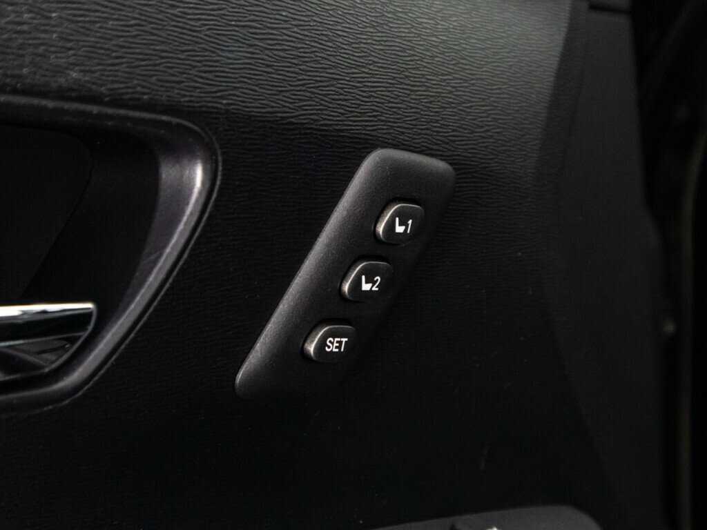 Тойота Венза б/у, 2014, Автоматическая. Фото: #17