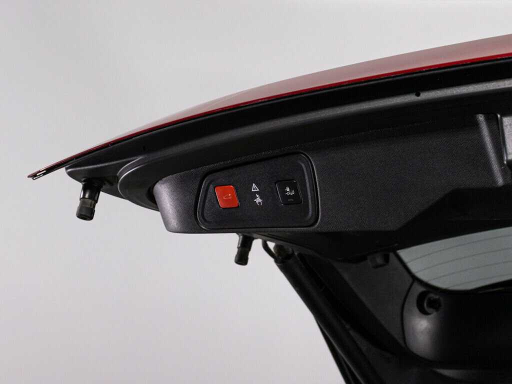 Пежо 3008 б/у, 2017, Автоматическая. Фото: #14