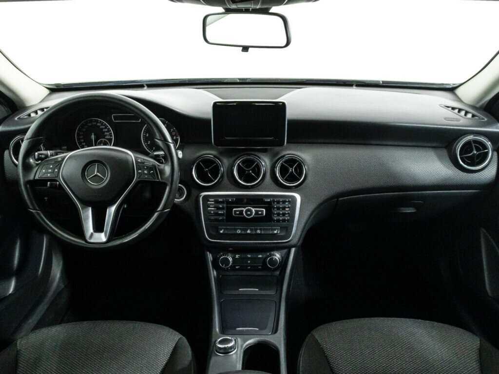 Мерседес-Бенц А-Класс б/у, 2015, Роботизированная. Фото: #12