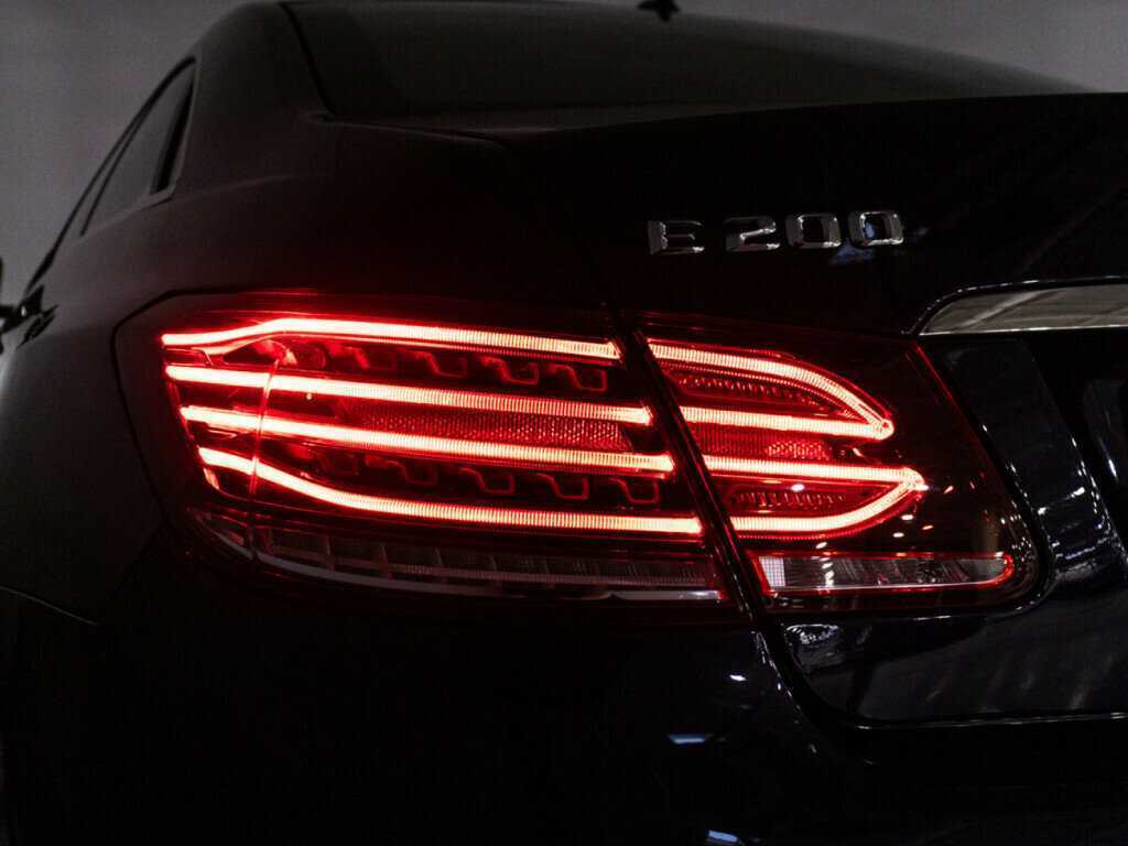 Мерседес-Бенц Е-Класс б/у, 2015, Автоматическая. Фото: #24