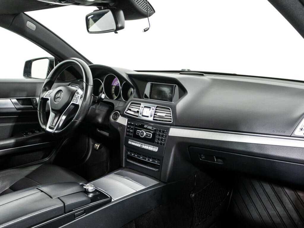 Мерседес-Бенц Е-Класс б/у, 2015, Автоматическая. Фото: #8