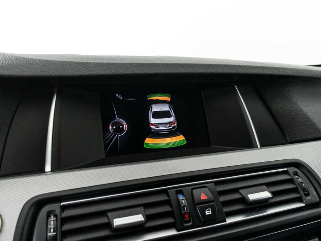 БМВ 5 серии б/у, 2016, Автоматическая. Фото: #16