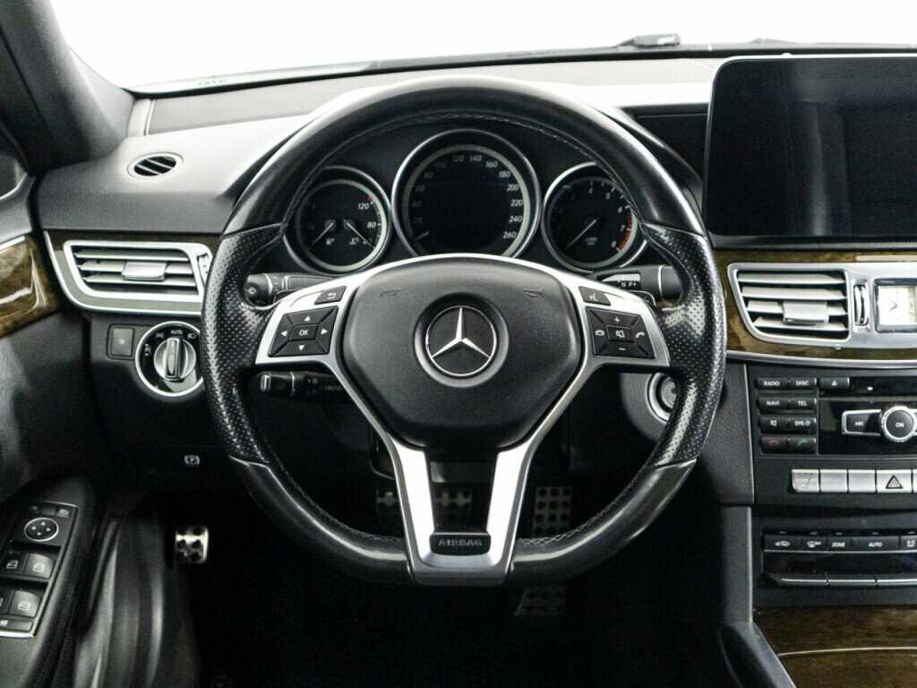 Мерседес-Бенц Е-Класс б/у, 2015, Автоматическая. Фото: #18