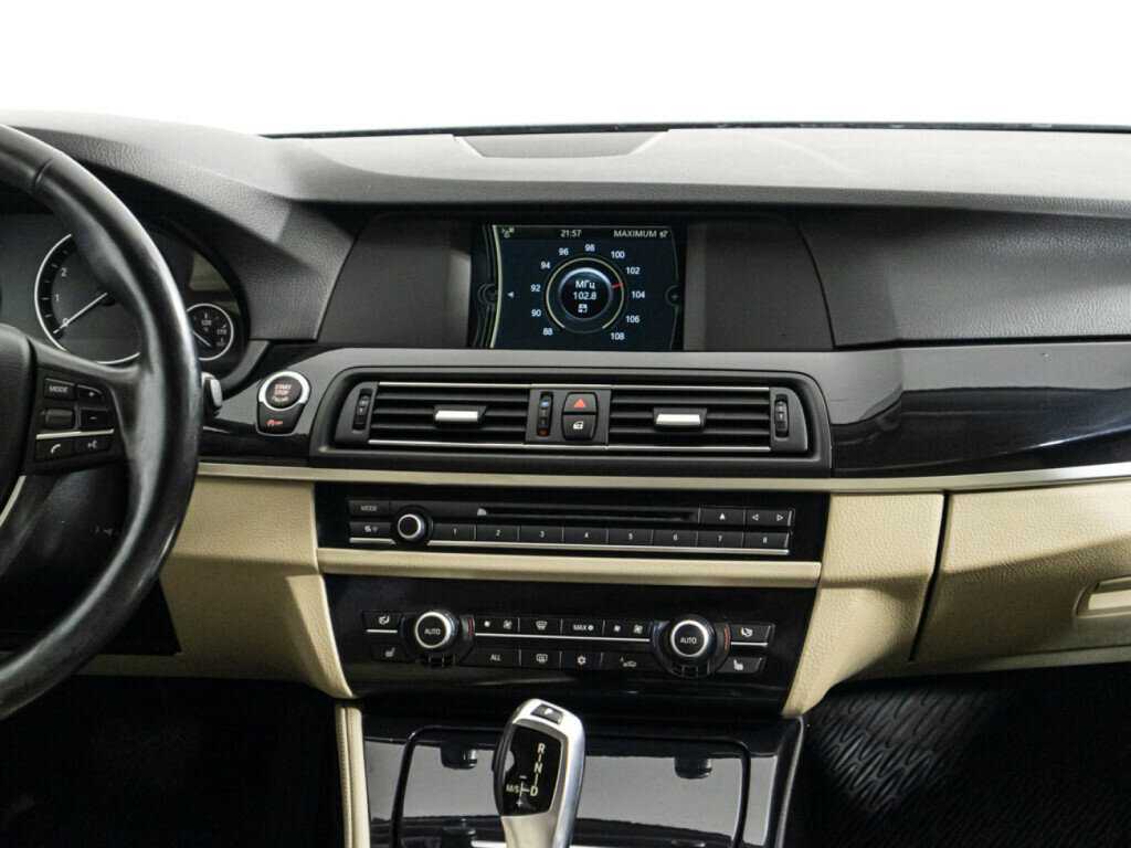 БМВ 5 серии б/у, 2012, Автоматическая. Фото: #13