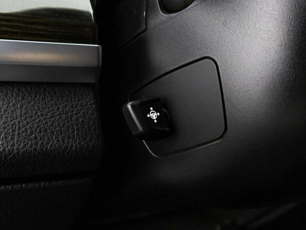 БМВ 7 серии б/у, 2012, Автоматическая. Фото: #18