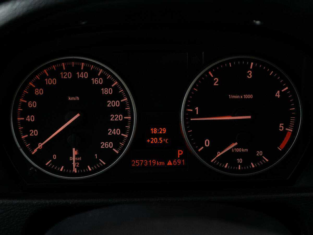 БМВ Икс1 б/у, 2013, Автоматическая. Фото: #11