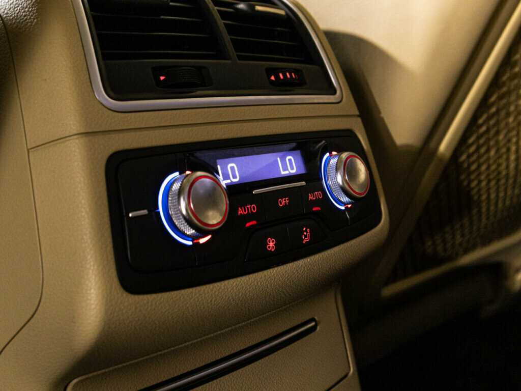 Ауди А6 б/у, 2012, Роботизированная. Фото: #21