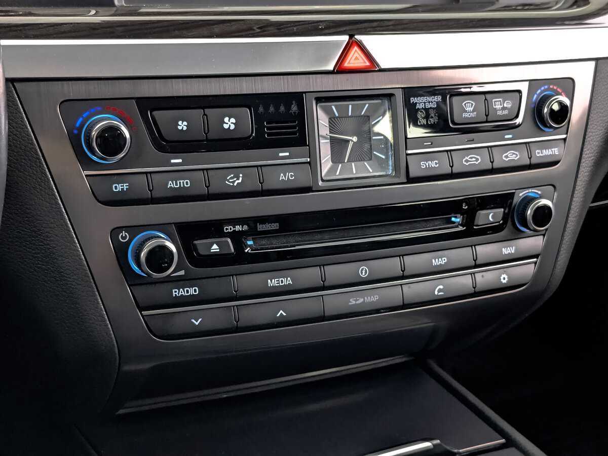 Хендай Генезис б/у, 2015, Автоматическая. Фото: #24