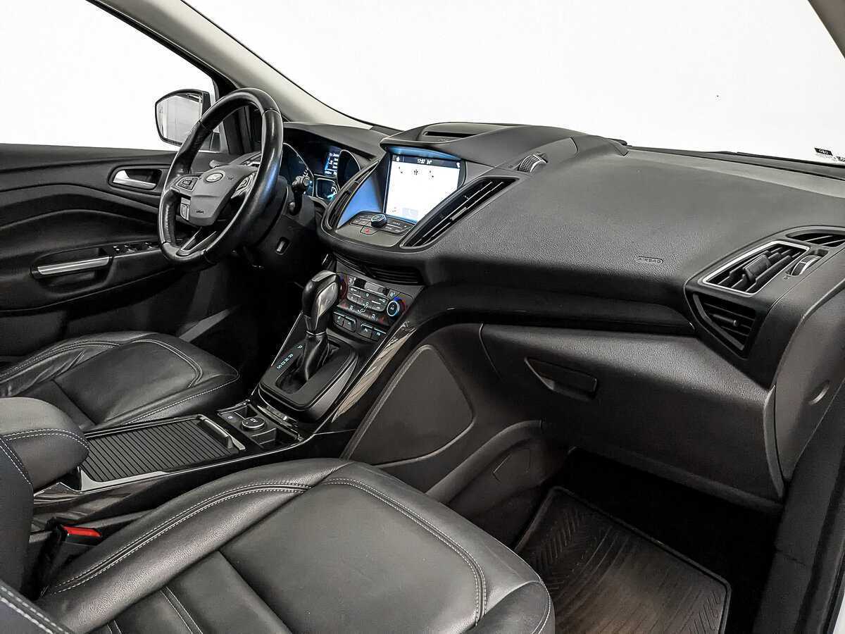 Форд Куга б/у, 2016, Автоматическая. Фото: #10