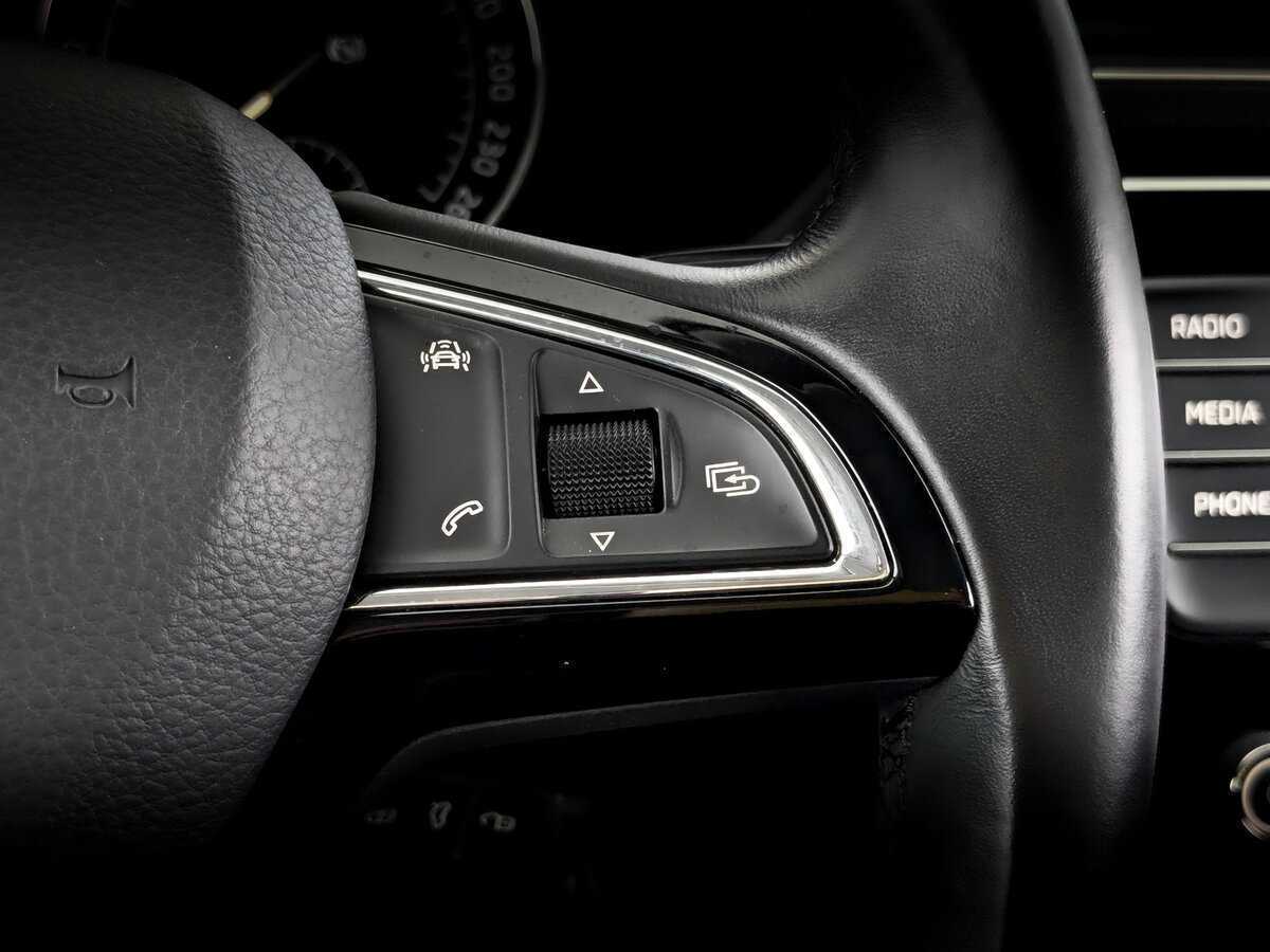 Шкода Суперб б/у, 2018, Роботизированная. Фото: #26