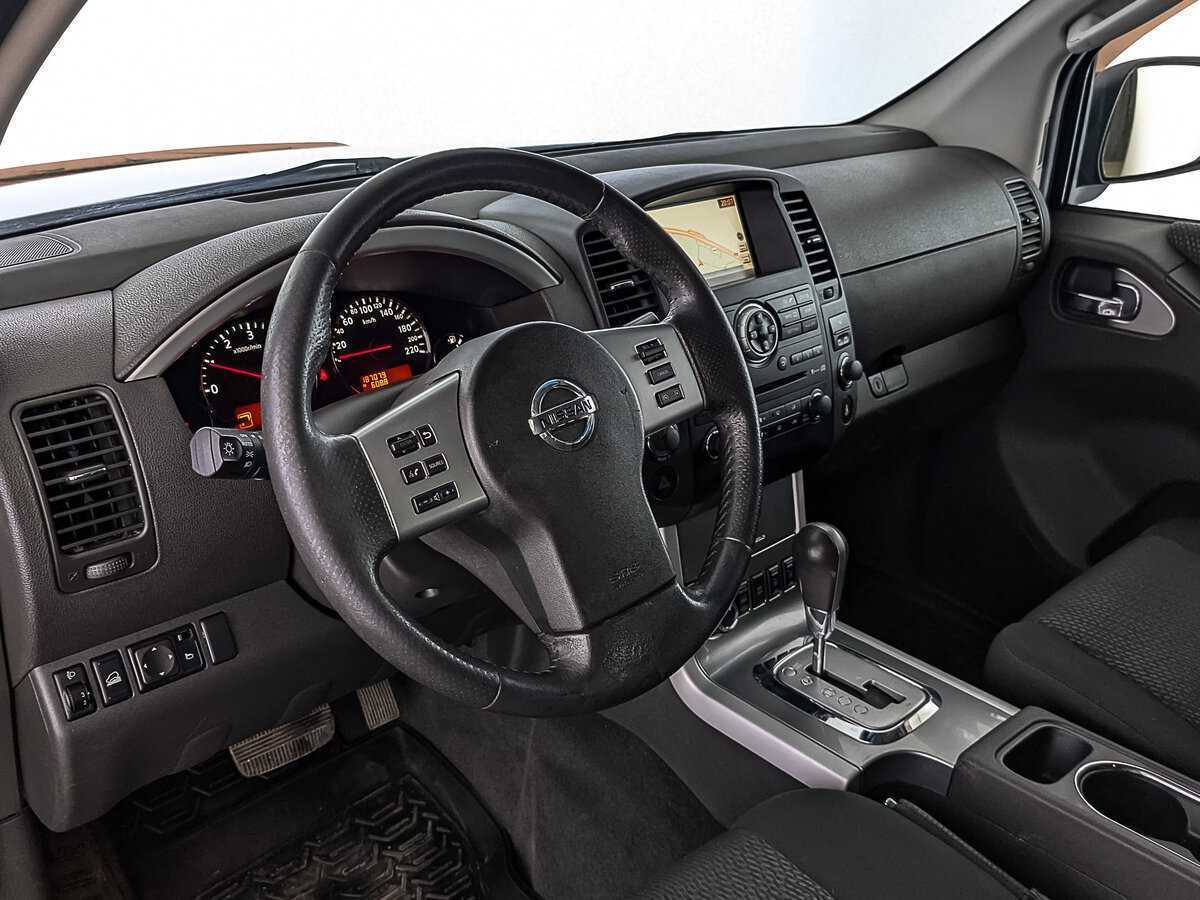 Ниссан Патфайндер б/у, 2012, Автоматическая. Фото: #14