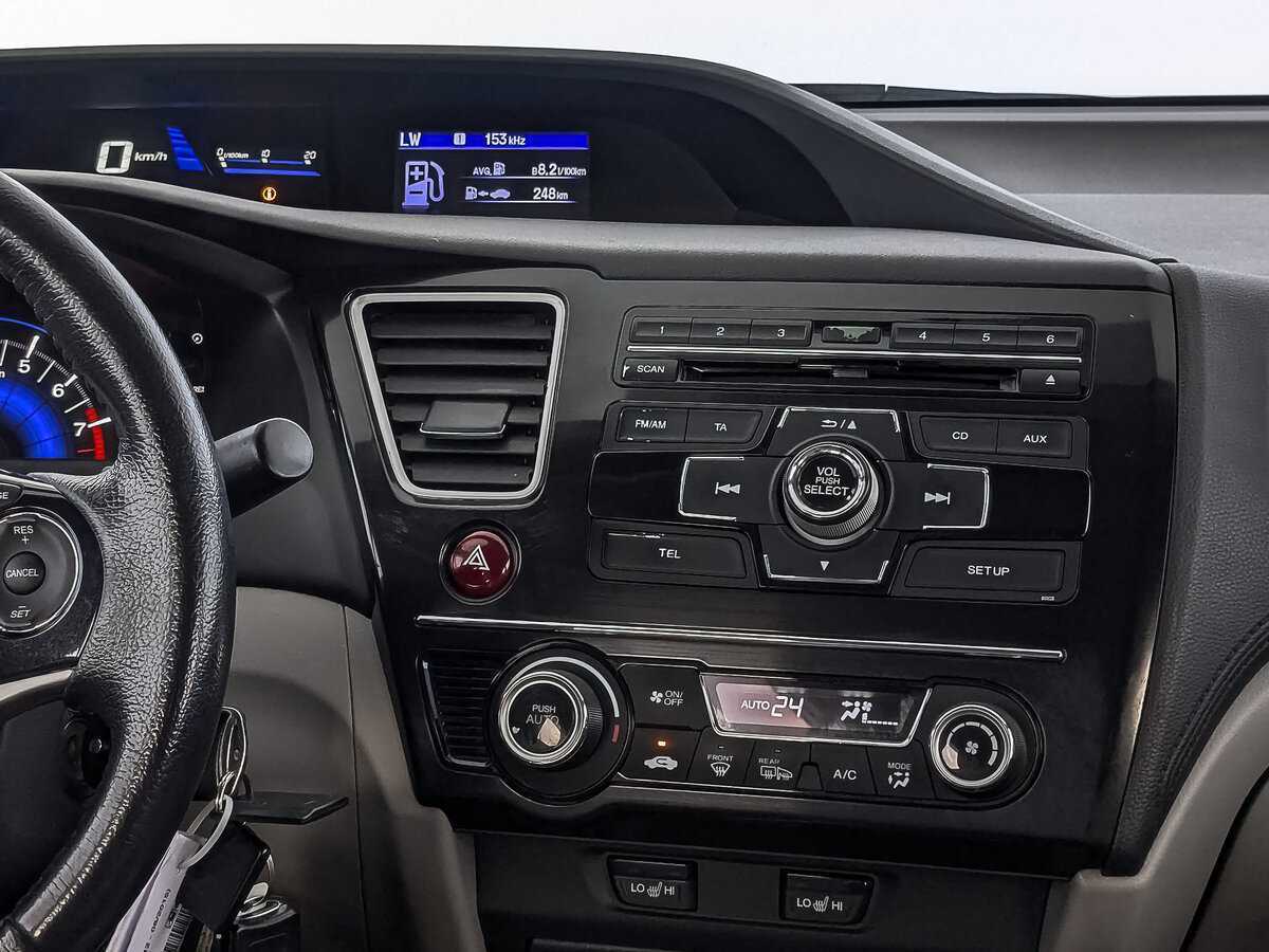 Хонда Цивик б/у, 2013, Автоматическая. Фото: #15