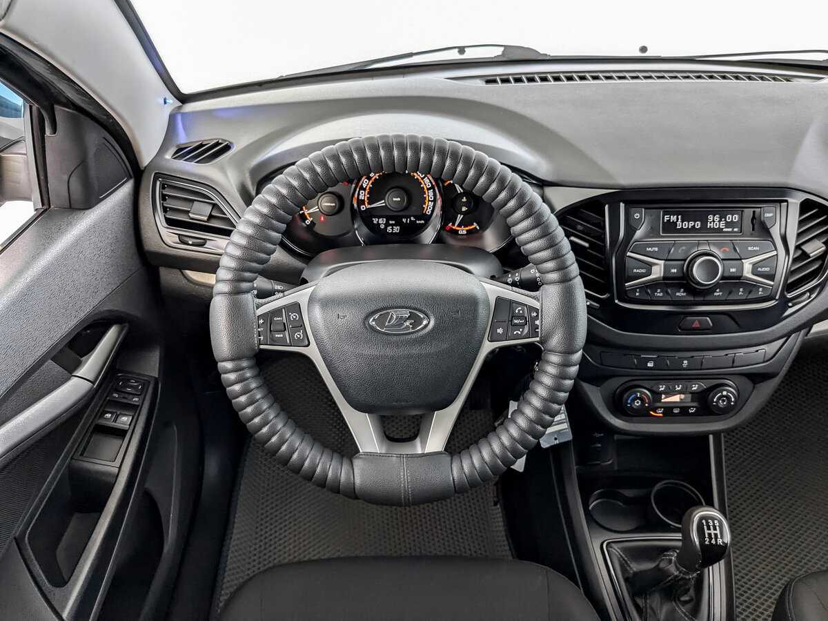 Лада (ВАЗ) Веста б/у, 2019, Механическая. Фото: #20