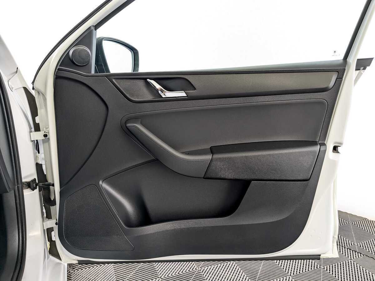 Шкода Рапид б/у, 2017, Механическая. Фото: #23