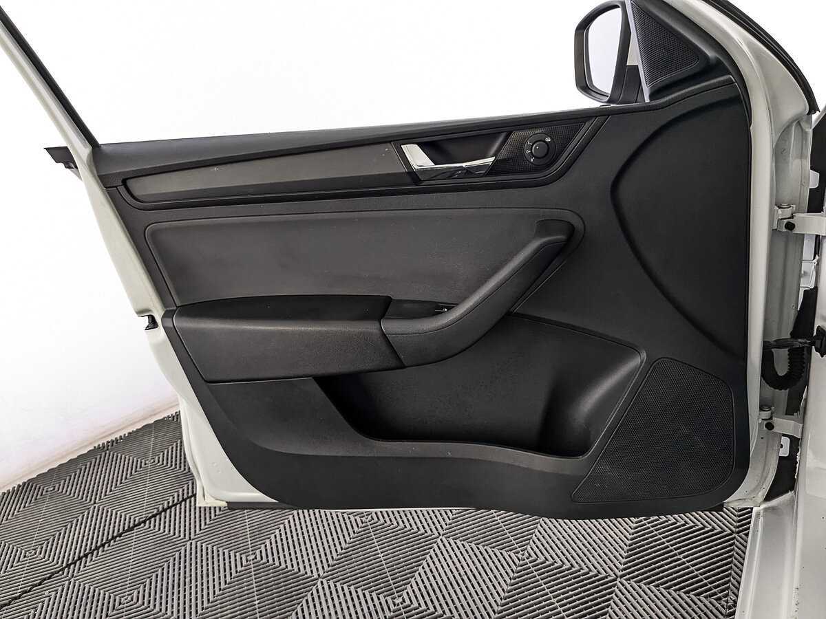 Шкода Рапид б/у, 2019, Механическая. Фото: #18