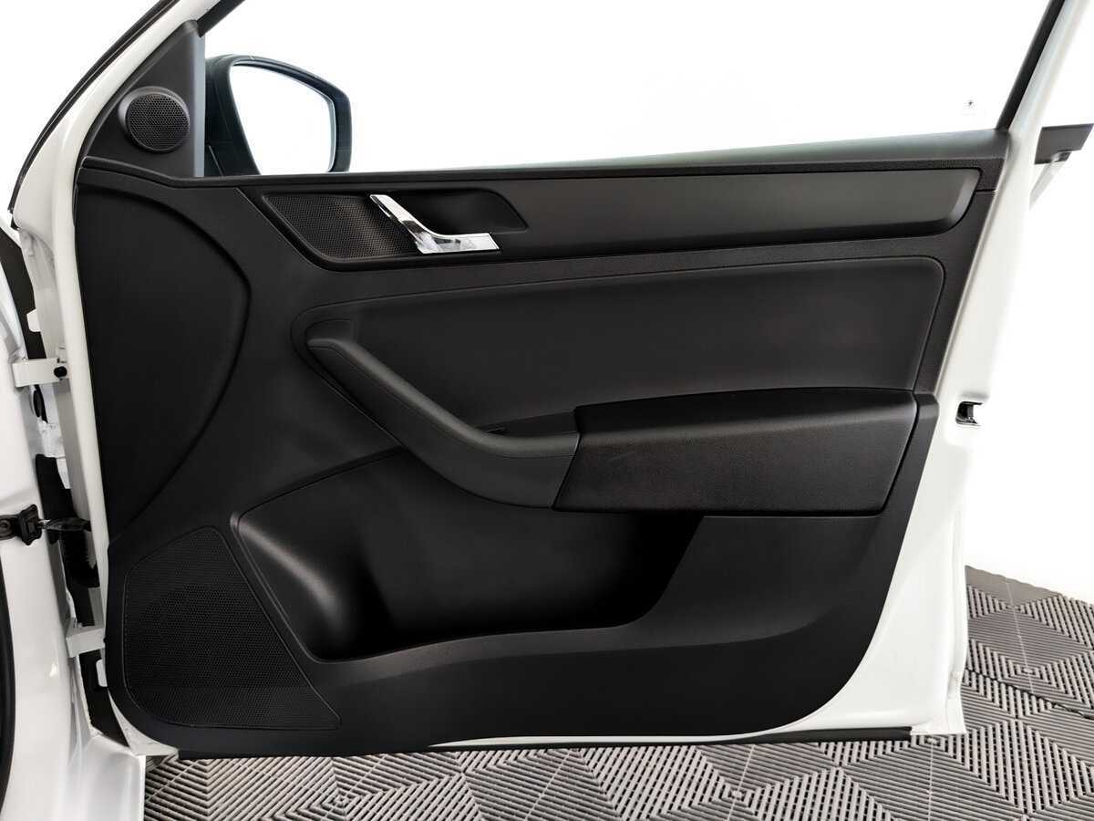 Шкода Рапид б/у, 2017, Механическая. Фото: #23