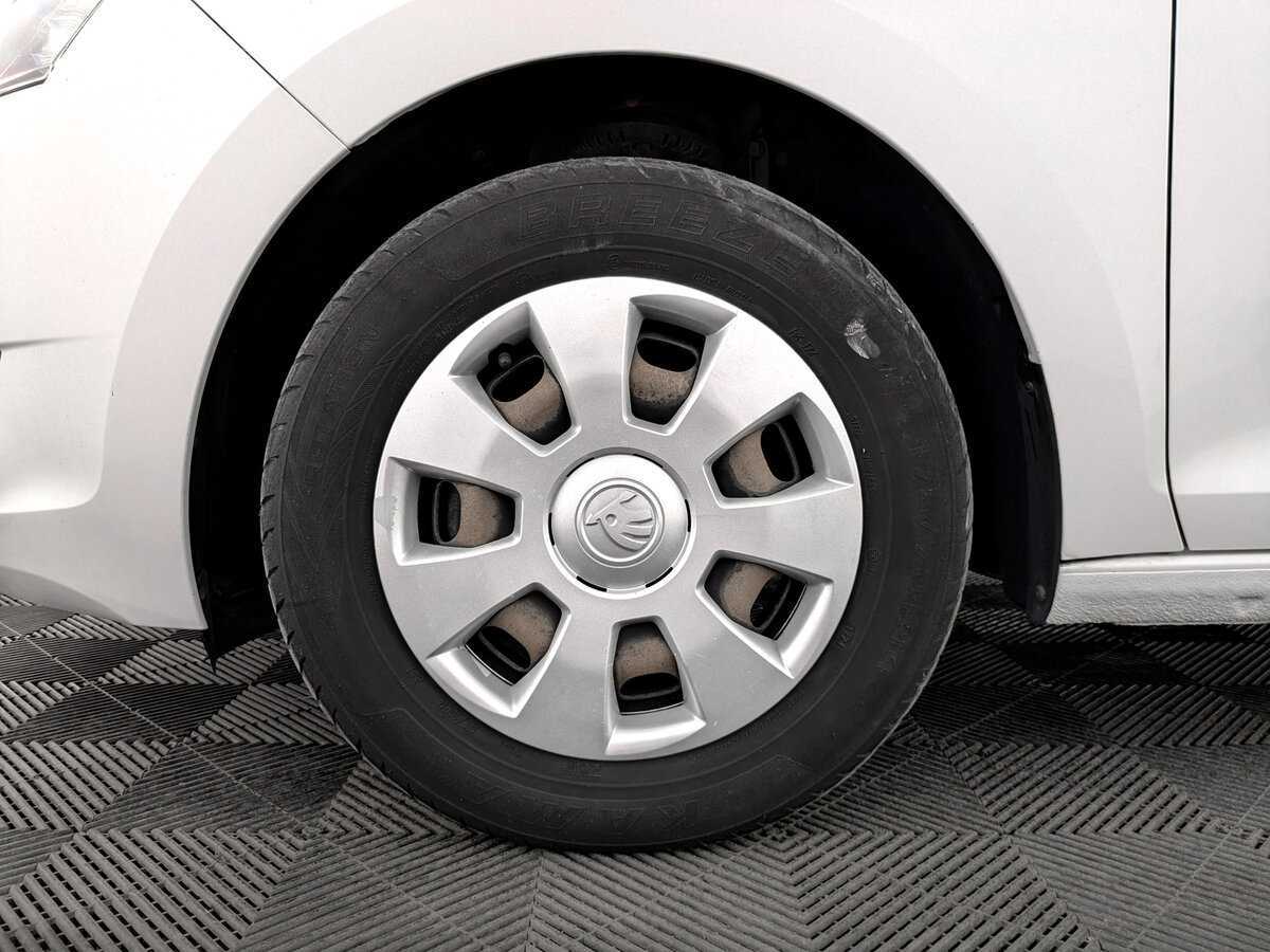 Шкода Рапид б/у, 2017, Механическая. Фото: #17